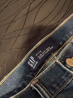 GAP Men's Slim Jeans - Denim Blue with Contrast Stitch